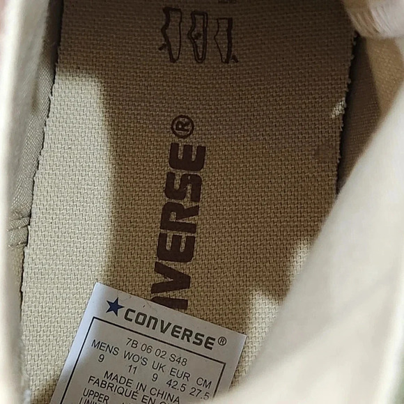 Converse Gas Mask Camo High Top Sneakers , Men's 9, Women's 11 NWOT - Picture 5 of 5